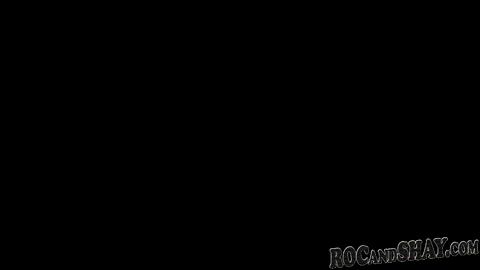 562